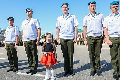 В Беларуси прошли праздничные мероприятия ко Дню десантников