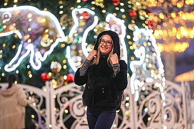 Новогодняя иллюминация превратила столицу в зимнюю сказку