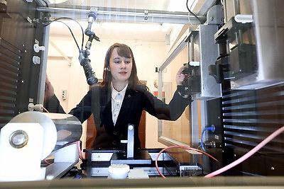 \"Шли от потребностей практиков\". В ВГТУ разработали полимерную кровеостанавливающую нанопленку