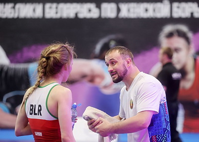 Чемпионки Беларуси по женской борьбе определились в Гомеле