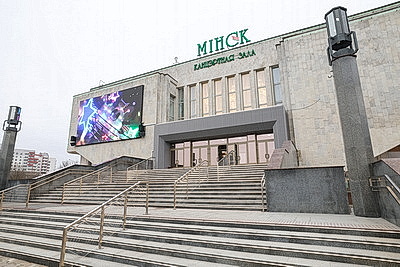 \"Коллективы АПК способны решать любые задачи даже в непростых условиях\". Назаров о заслугах сельхозпроизводителей