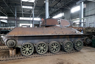 Ходовую копию танка Т-34 создают на \"Линии Сталина\"