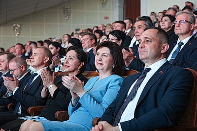 Концертную программу для участников белорусско-узбекского форума представили в Витебске