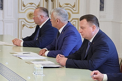 Лукашенко собрал совещание по вопросам ракетостроения