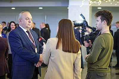 Второе заседание VII ВНС продолжает работу