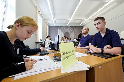 В колледжах Беларуси стартовал прием документов