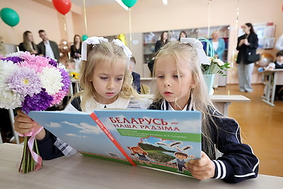 Новая школа на 510 мест открылась в Островце