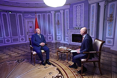 Лукашенко дает интервью межгосударственной телерадиокомпании \"Мир\"