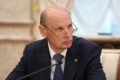 О смыслах Дня народного единства. Лукашенко проводит большую встречу с идеологическим активом и экспертами