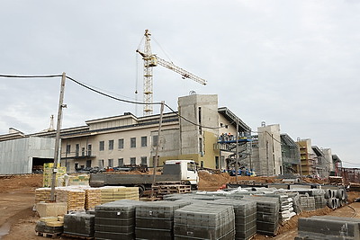 Выездное заседание прошло на объекте строительства инфекционной больницы