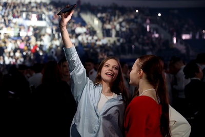 \"Последний звонок\" для выпускников столицы прошел в \"Минск-Арене\"