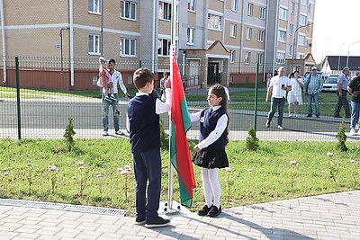 Образование - важнейший приоритет государства. Турчин открыл начальную школу в Слуцке