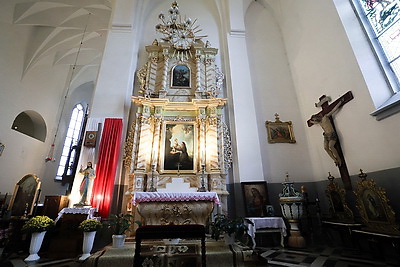 Достопримечательности. Костел святого Иоанна Крестителя