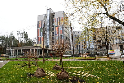 Республиканский субботник прошел на объекте строительства хирургического корпуса Минской облбольницы