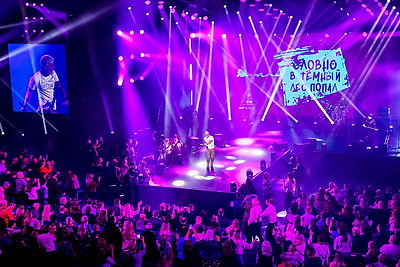 Олег Газманов дал сольный концерт на \"Золотом шлягере\" в Могилеве