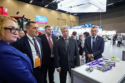 \"ИННОПРОМ. Беларусь\". Вопросы промышленной интеграции обсуждают на полях форума