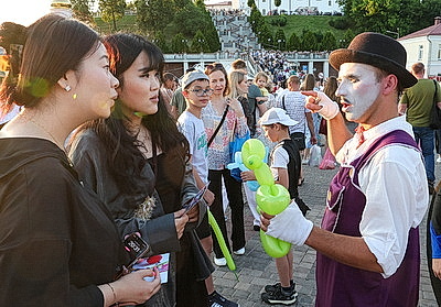 В фестивальном Витебске