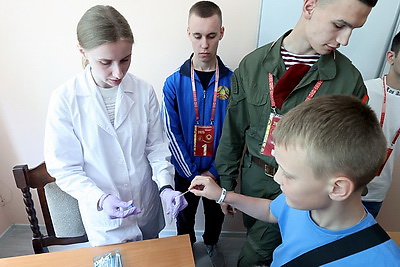 Узнать о работе судэксперта. Криминалистический квест для ребят провели в войсковой части 3214