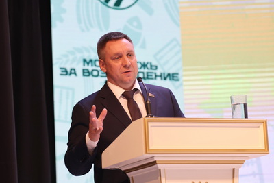 \"Основу успеха закладывают кадры\". Республиканский форум сельской молодежи проходит в Горках