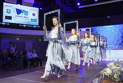 Дизайнеры и театры моды из Беларуси и России приняли участие в фестивале-конкурсе \"Синий дом\" в Витебске