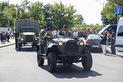 Атмосферу последнего мирного дня 1941 года воссоздали в Бресте