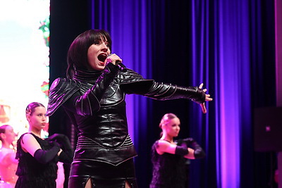 \"Любить кино по-белорусски\". В Минске состоялся театрализованный концерт ко Дню белорусского кино