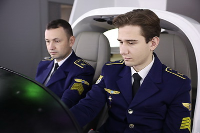 В Белорусской государственной академии авиации прошел госэкзамен для курсантов-пилотов гражданских самолетов