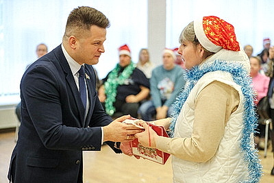 Белорусский Красный Крест устроил праздник для 70 детей с инвалидностью