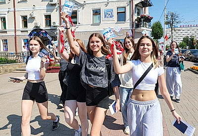 Более тысячи человек получили аккредитацию на \"Славянский базар в Витебске\"
