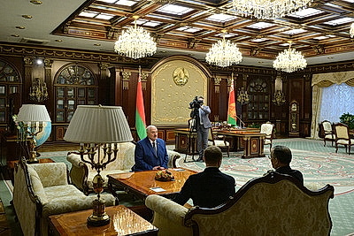 Лукашенко пригласил Мадуро в Беларусь и не исключил возможность своего визита в Венесуэлу