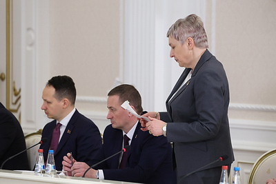 Лукашенко собрал совещание по новой системе регулирования цен