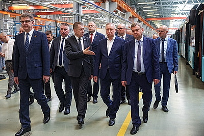 МАЗ поставит почти сто электробусов большой вместимости в Санкт-Петербург в этом году