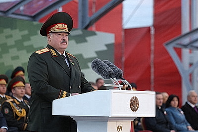 Лукашенко: Беларусь проводит парад во славу тех, кто не дрогнул и сломил мощь гитлеровской Германии