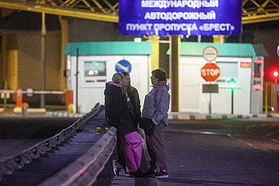 Польша в ночь на 25 сентября открыла границу с Беларусью