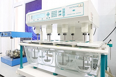 В БГТУ открыты три новые лаборатории по химическим и биотехнологиям