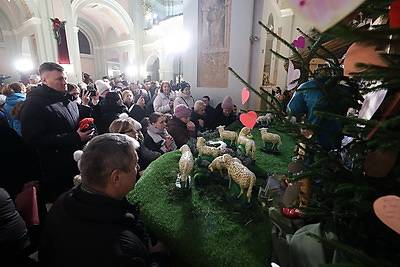 Католики Беларуси празднуют Рождество Христово