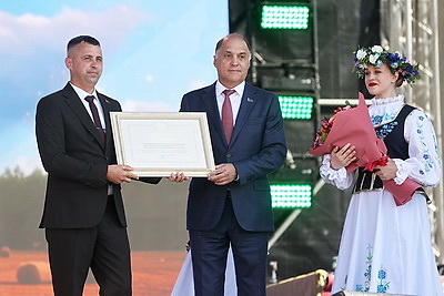 Подворья, выставки, концерты. Волковыск принимает областные \"Дажынкi\"