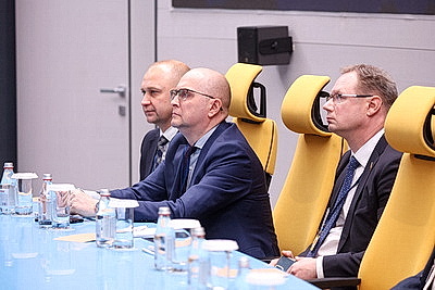 Турчин прибыл с официальным визитом в Казахстан