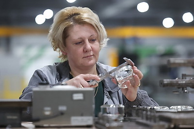 Трудоемкий и масштабный процесс. Какой путь проходит стеклобой до превращения в тару