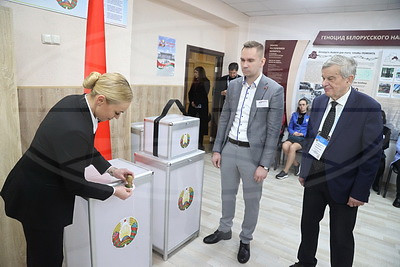 Выборы-2025: в Беларуси открылись участки для голосования на выборах Президента