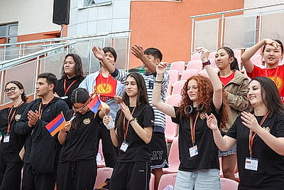 \"Дети Содружества\". Спортивный праздник организовали в НПЦ \"Зубренок\"