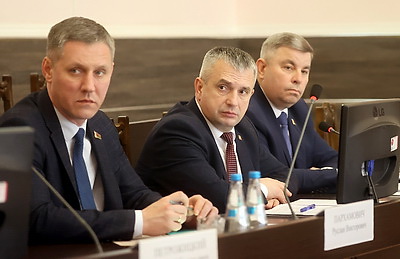 Готовность сельхозтехники для весенних полевых работ в Гомельской области составляет 96%