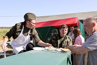 Около 300 тыс. жителей Гомельской области вышли на региональный субботник