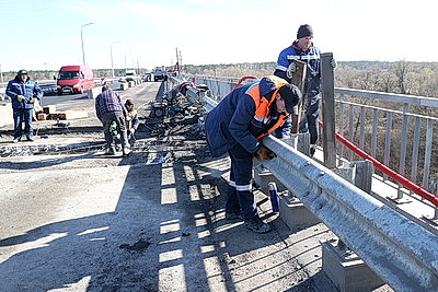 Движение по мосту через р.Днепр в Речицком районе планируется открыть в конце апреля