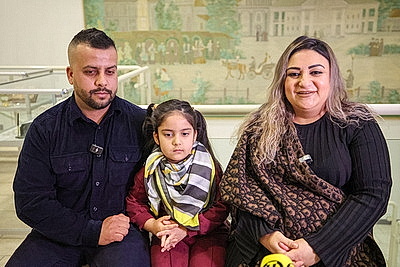 \"Чувствую себя здесь как дома\". В Минске более 20 человек принесли присягу гражданина Беларуси