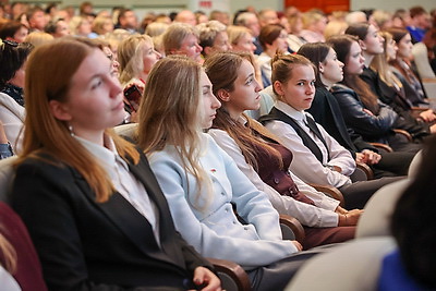 Более 160 тыс. учащихся сядут за парты 1 сентября в Минской области