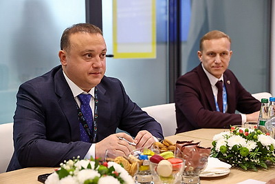 \"ИННОПРОМ. Беларусь\". Вопросы промышленной интеграции обсуждают на полях форума