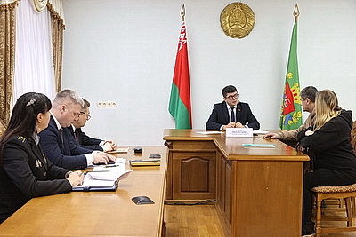 Левкович проводит прием граждан в Витебском облисполкоме
