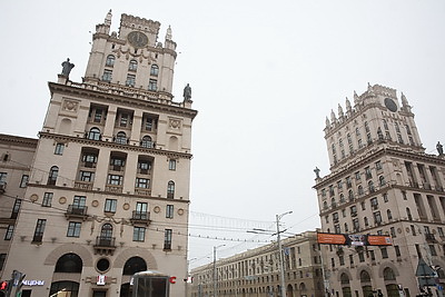 За стрелкой циферблата. Уличные часы - символ города