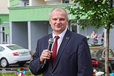 Новую детскую площадку открыли во Фрунзенском районе Минска
